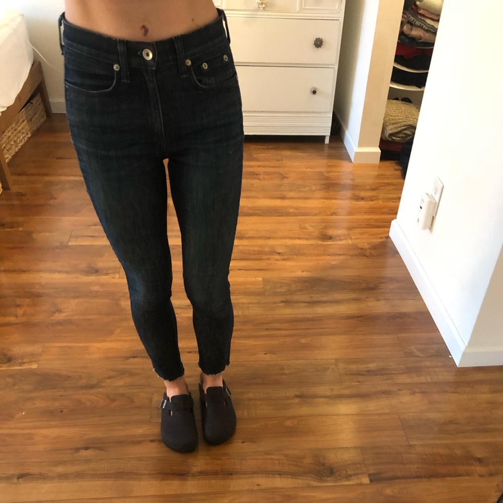 rag & bone ‘high rise ankle skinny’, medium/dark wash, raw hem jeans, size 26